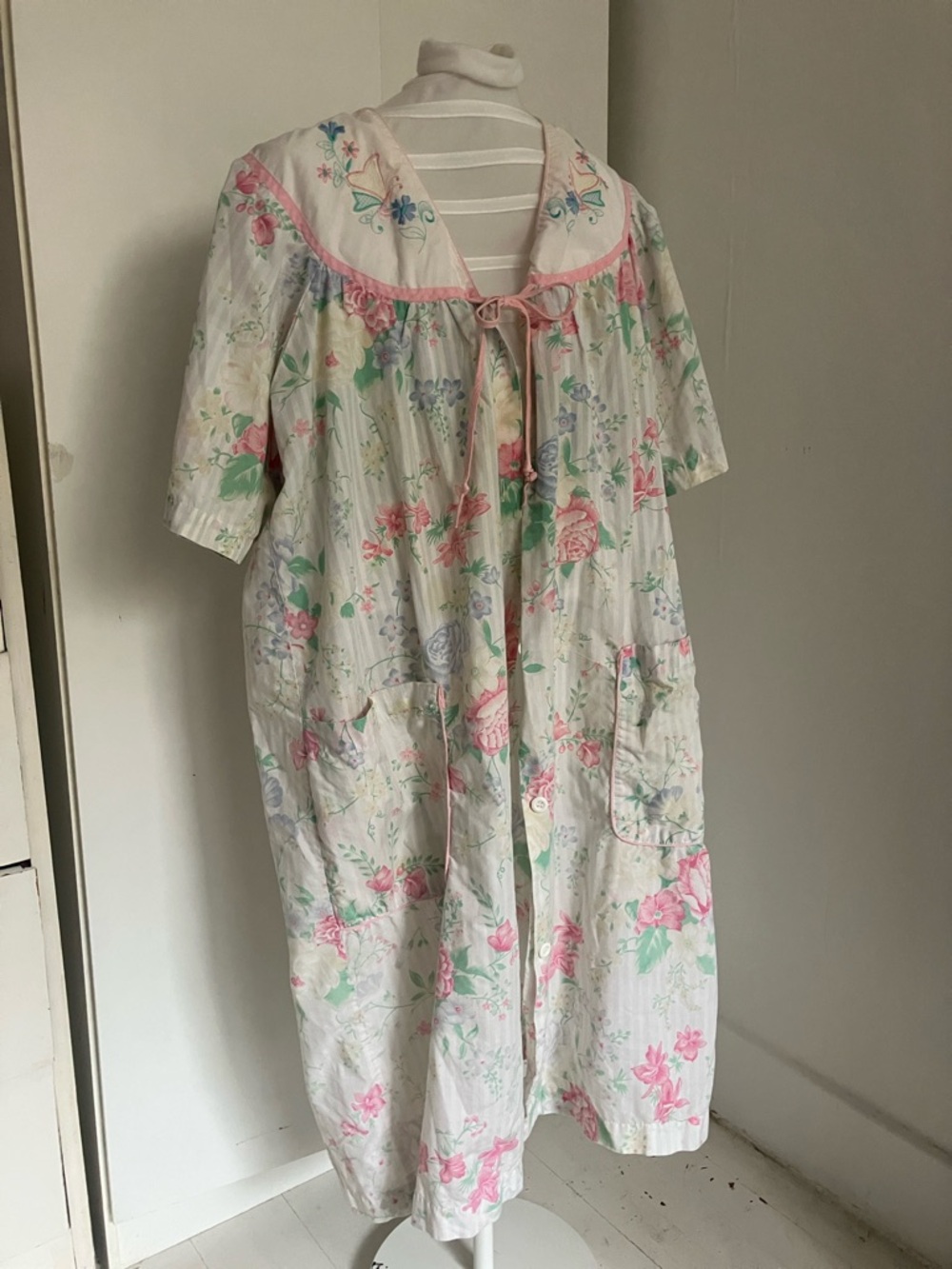 Vintage Floral Cotton Robe - Pink & Cream Women's Lounge Wrap